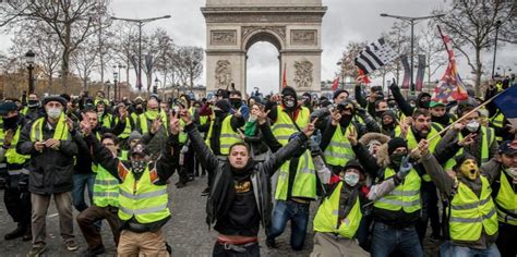  The 'Yellow Vests' Revolt - A Confluence of Economic Frustration and Political Alienation Under Emmanuel Macron's Presidency